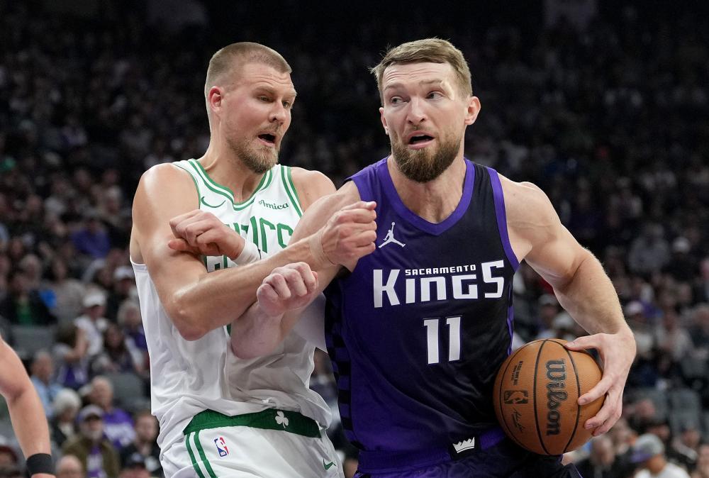 与亚历山大 与亚历山大